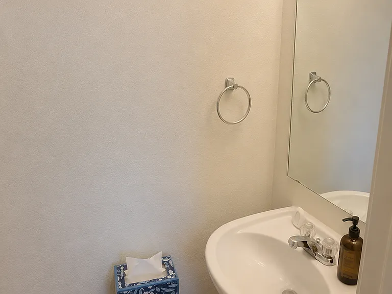 2153 Gilpin Ave — Photo 10