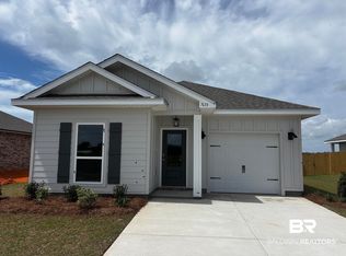 7613 Courant Cir, Foley, AL 36535