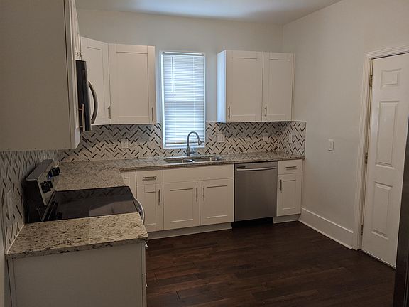 Completely redone kitchen, all new stainless steel appliances and new cabinets