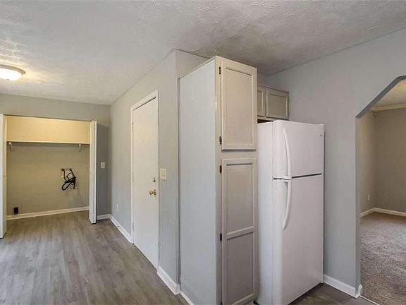 5th image of 6402 Swift Creek Dr