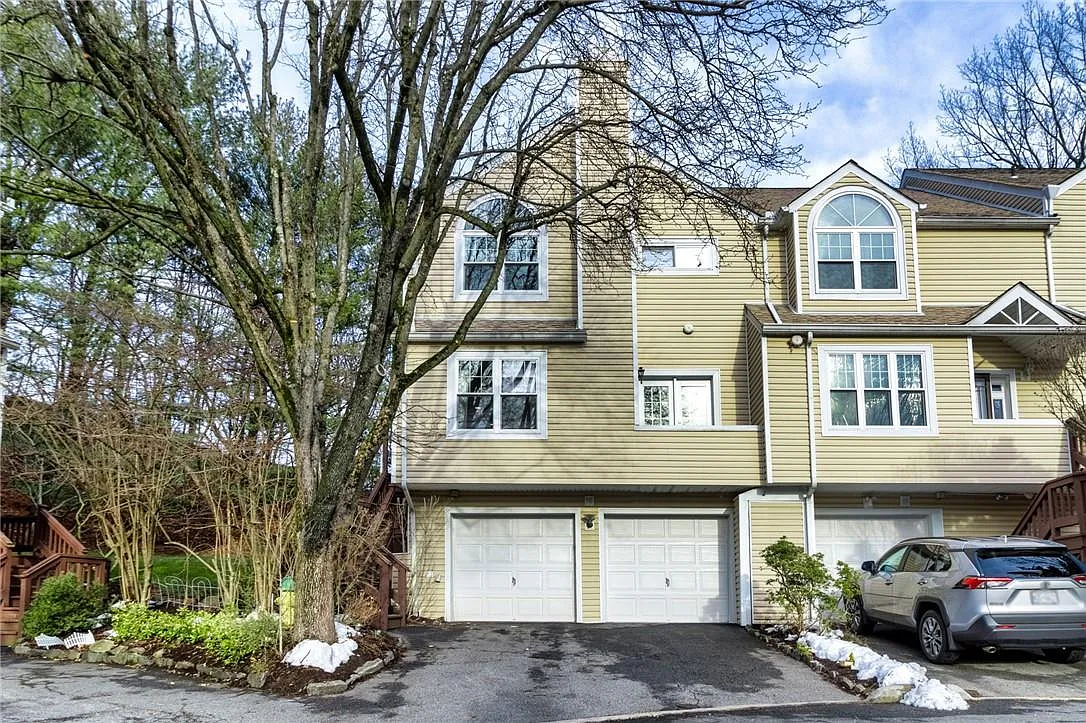 75 W Hartsdale Avenue #16 photo 1