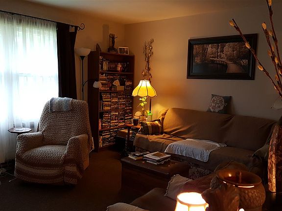 4th image of 2401-2403 Plymouth Ave