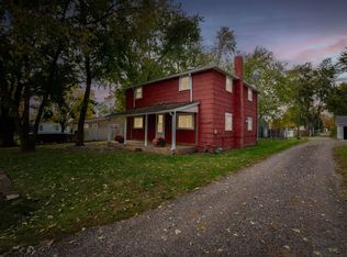 404 N West St, Le Roy, IL 61752