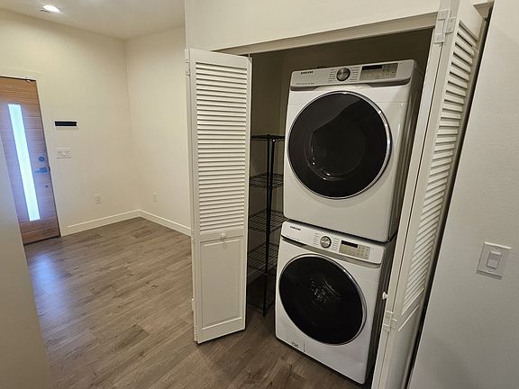3rd image of 339 N Harvard Blvd #339