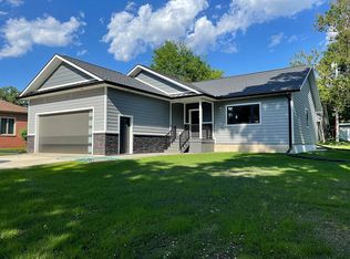 346 Sarah Ave, Iowa Falls, IA 50126