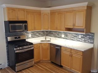 150 Maple Ave FLOOR 2, Wallington, NJ 07057