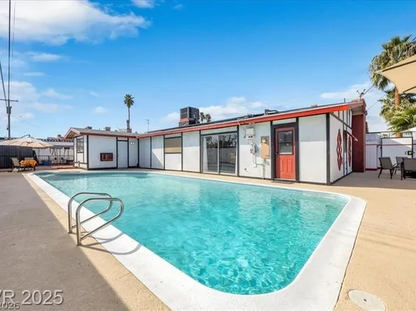 1589 Silver Mesa Way, Las Vegas, NV 89169