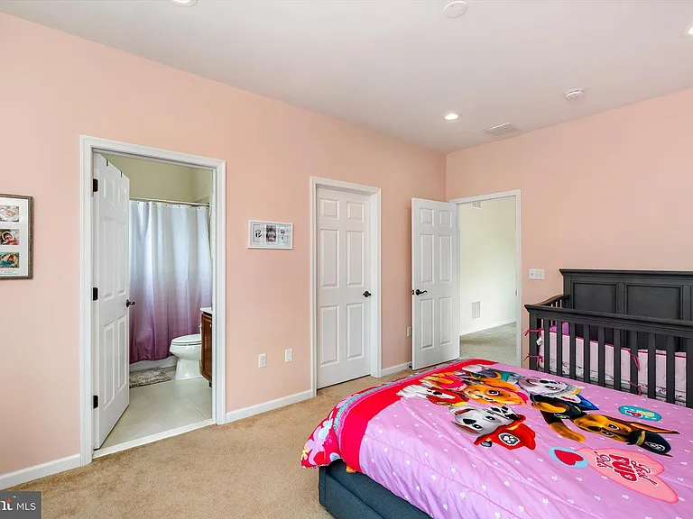 1711 Yearling Ct — Photo 19