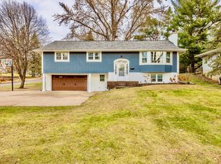 1021 Fremont St, Anoka, MN 55303