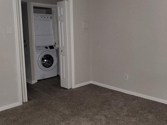 4th image of 2120 El Paseo St APT 2205