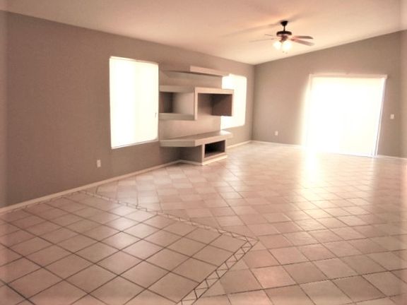 5th image of 7729 W Rancho Dr