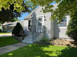 215 N Pine St, Caledonia, MN 55921