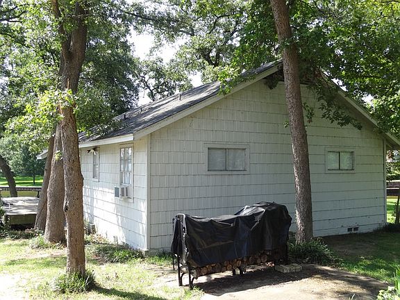 3rd image of 312 Turner Dr