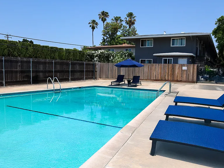 SUR Apartments — Photo 7