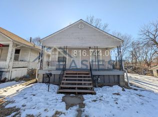 6225 E 14th St, Kansas City, MO 64126