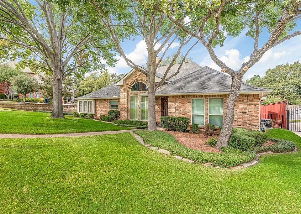 1st image of 805 Mayfair Hill Ct