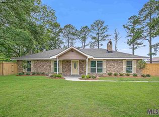 9501 Fay Ln, Gonzales, LA 70737
