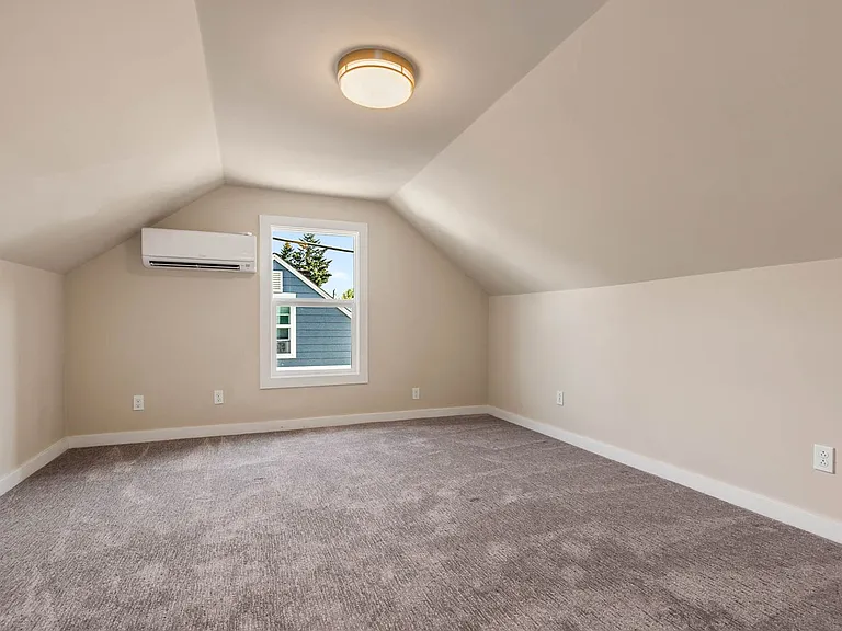 4402 39th Ave S — Photo 14