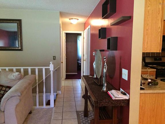3rd image of 139 Elemeda St