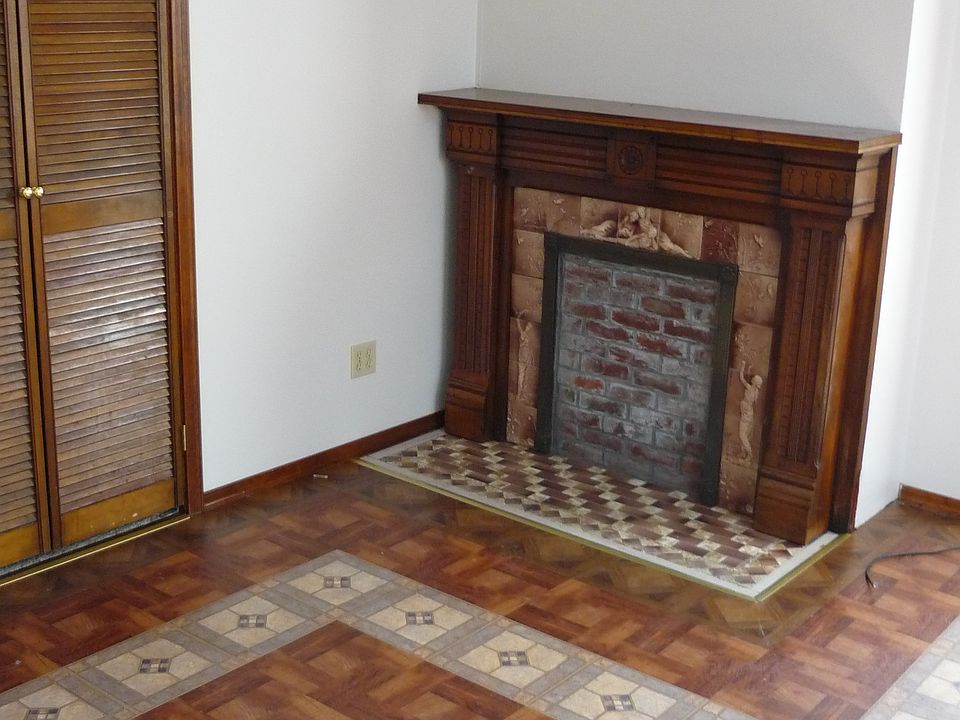 2nd image of 1719 Kinney Ave APT 2F