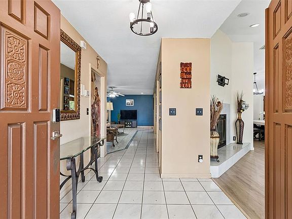 5th image of 1039 NORTHRIDGE DRIVE