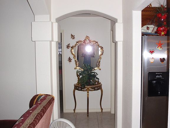 5th image of 831 Buena Vista Dr