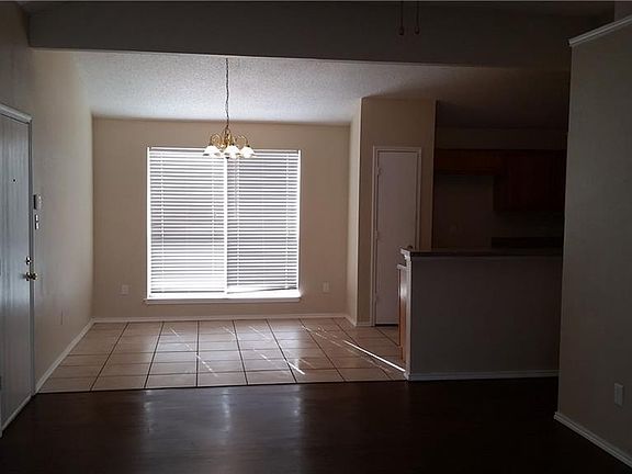 5th image of 10512 Towerwood Dr