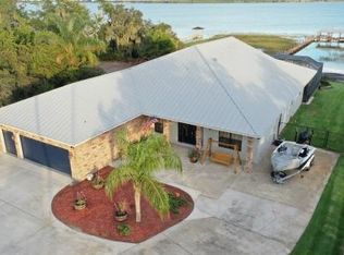3249 Placid View Dr, Lake Placid, FL 33852