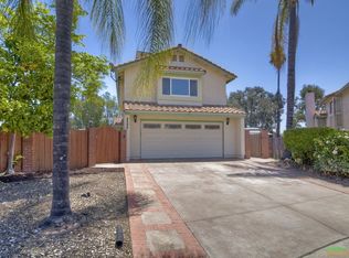 2595 Royal Saint James Dr, El Cajon, CA 92019