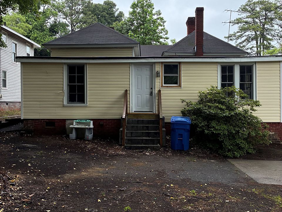 1st image of 300 Jackson St W #300