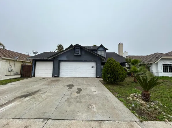 1308 Saint Francis Dr, Los Banos, CA 93635