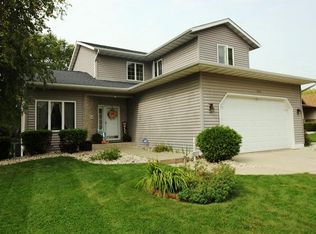 1412 Jamesway, Fort Atkinson, WI 53538