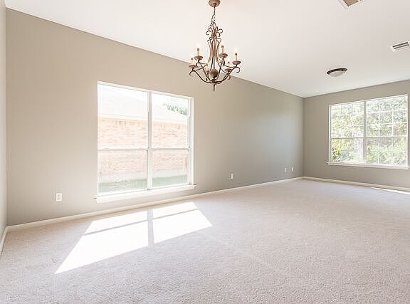 3rd image of 3309 Taylor Falls Dr