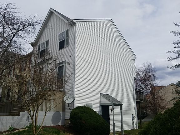 2nd image of 11444 Honeysuckle Ct