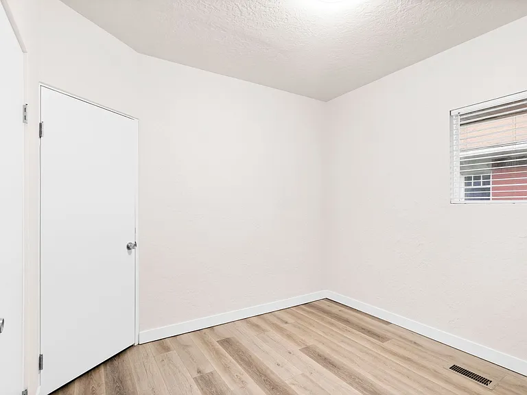 3002 Porter Ave — Photo 38