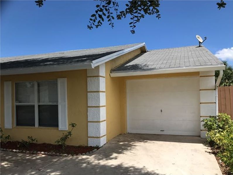1st image of 5935 Ithaca Cir W