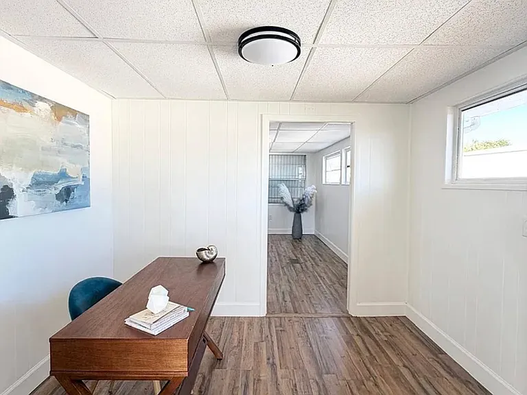 482 Outer Dr — Photo 28