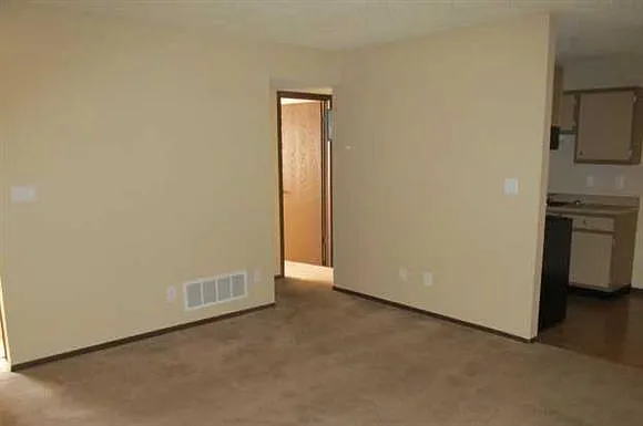 3211 SW Twilight Ct — Photo 8