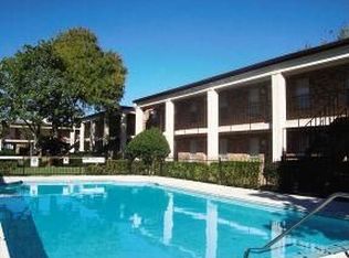 8917 S Gessner Dr APT 15, Houston, TX 77074