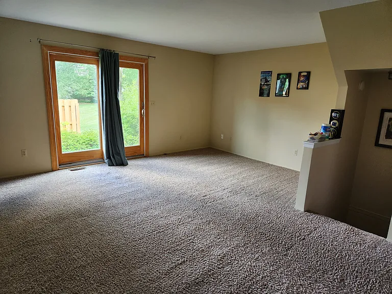 3490 Burbank Dr — Photo 9