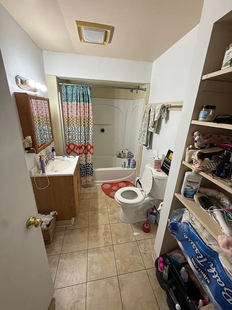 3443 Ward St — Photo 4