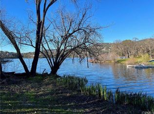 18734 E Ridge View Dr, Hidden Valley Lake, CA 95467