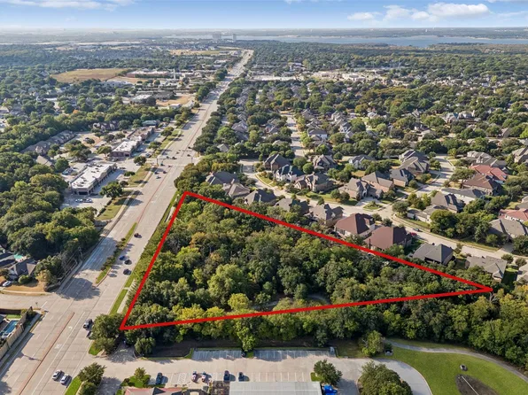 2751 Village Pkwy, Lewisville, TX 75077