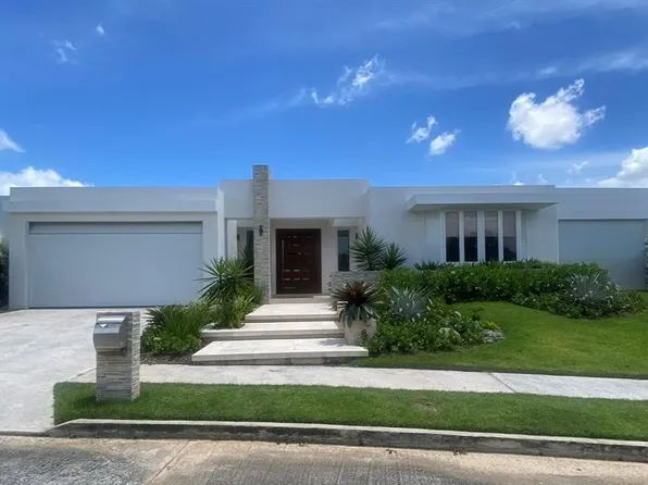 D11 Catedral St, San Juan, PR 00926