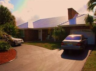 405 NE 6th Ave, Deerfield Beach, FL 33441
