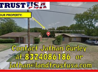 N Howeth St, Gainesville, TX 76240