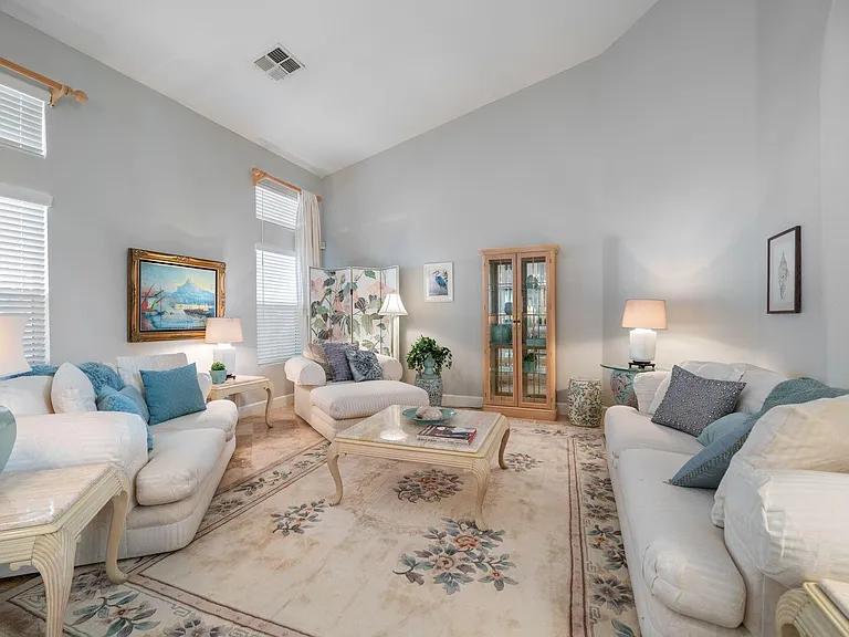 2214 E Beachcomber Dr — Photo 5