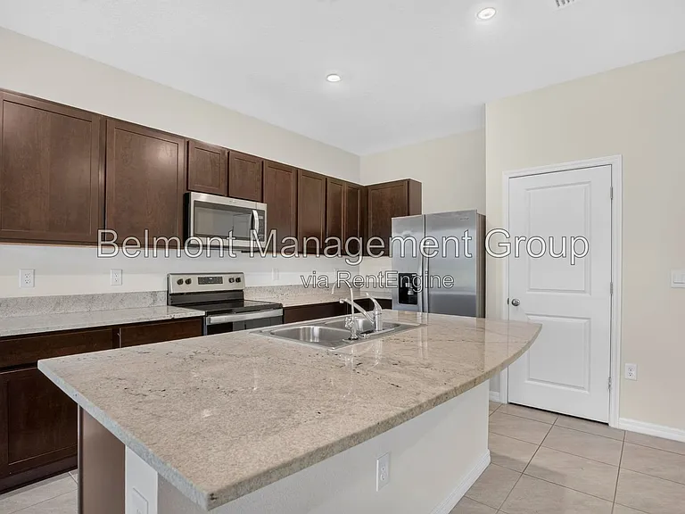 33028 Tulip Petal Ln — Photo 8