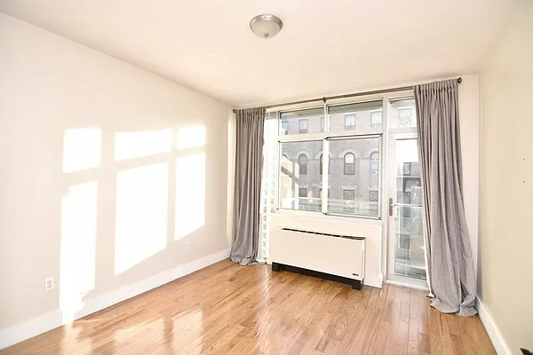 Rented by Bohemia Realty Group | media 4