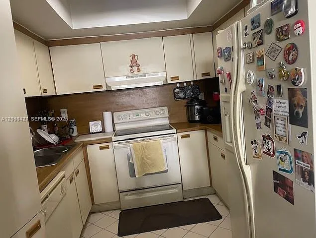 9060 SW 125th Ave #C104 — Photo 4